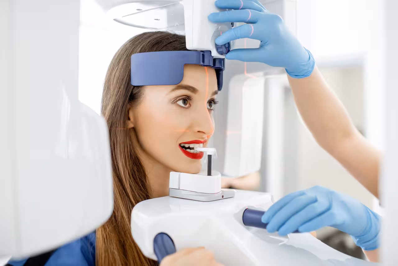 Inside Smile 32 Dental Clinic and Implant centre (Dr.Ashwin Nanavati)(Dr.Kinjal Nanavati) — Bhandup West, Mumbai